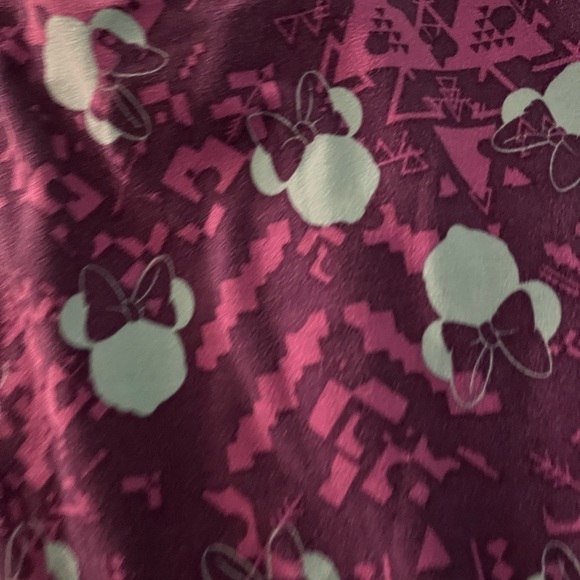 LULAROE MINNIE DISNEY LEGGINGS TALL AND CURVY - Picture 4 of 5